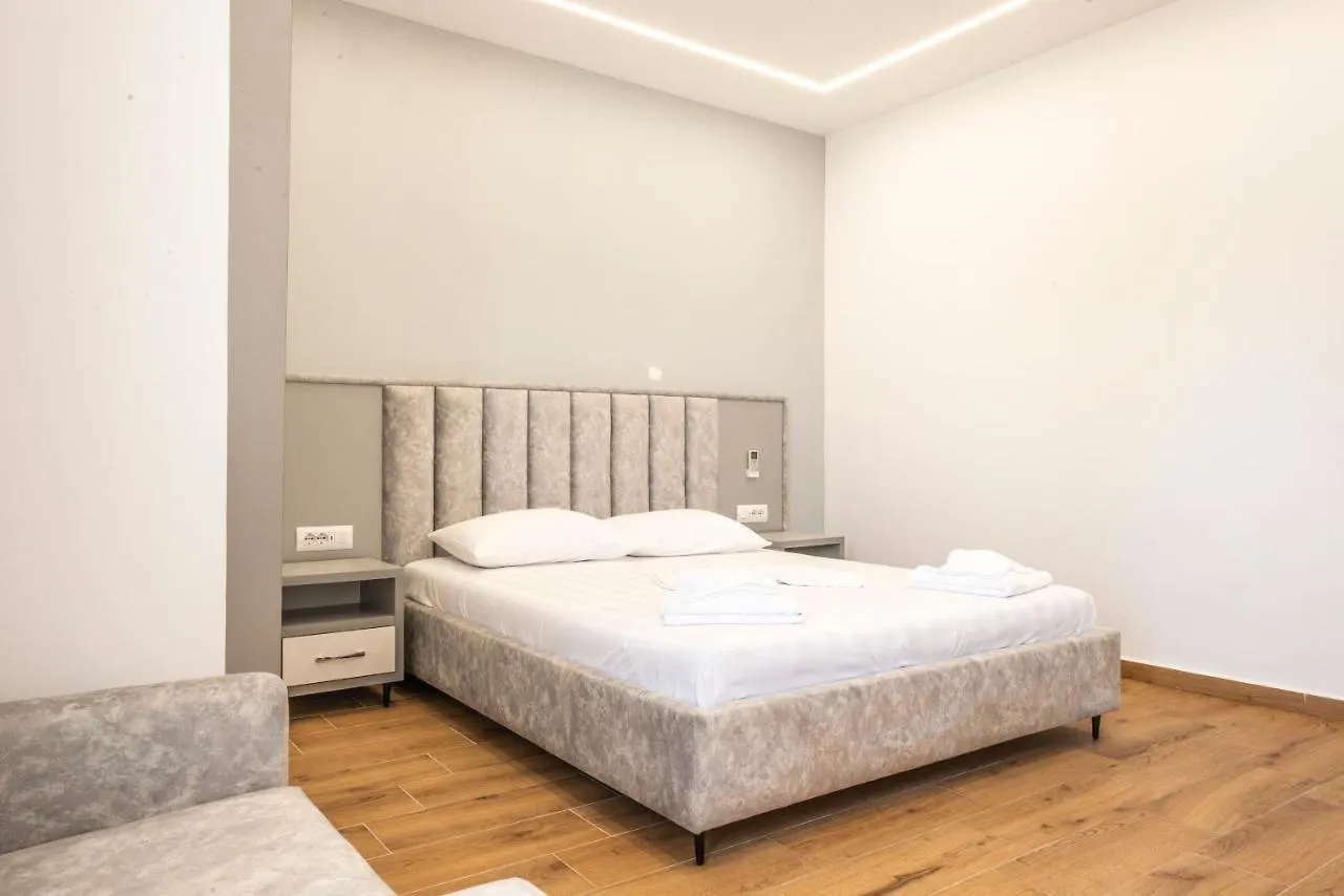 Seaside Hotel Himarë
