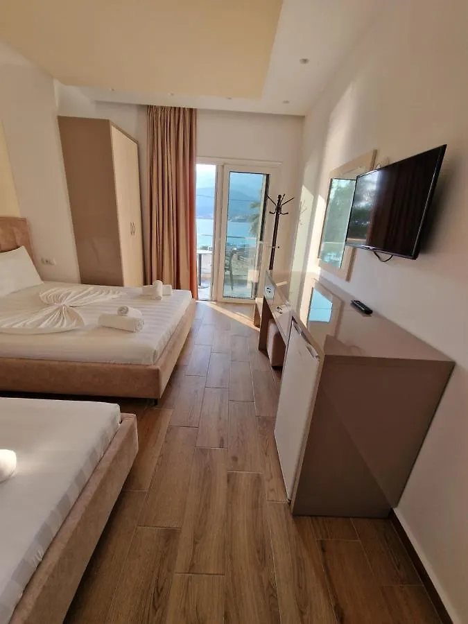 Seaside Hotel Himarë